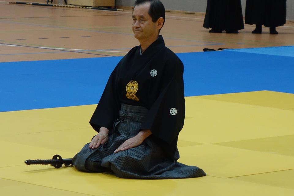 Kumazawa Sensei 8.Dan Iaido Kyoshi, ein großer Meister des Schwerts.